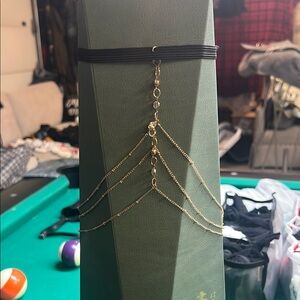 Elegant Gold Chain Garter